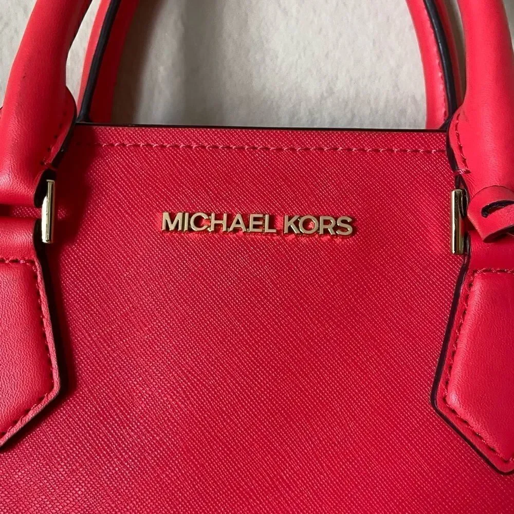 Michael Kors good pre